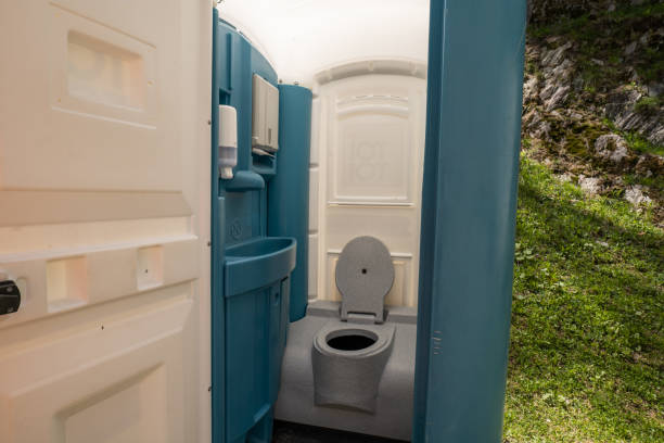 Best Event porta potty rental  in Higginsville, MO